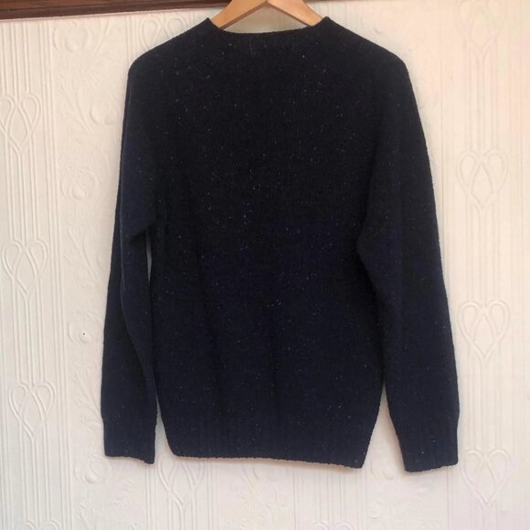 Like new - Donegal wool Scottish Navy sweater Jumper Harley of Scotland - Picture 3 of 3